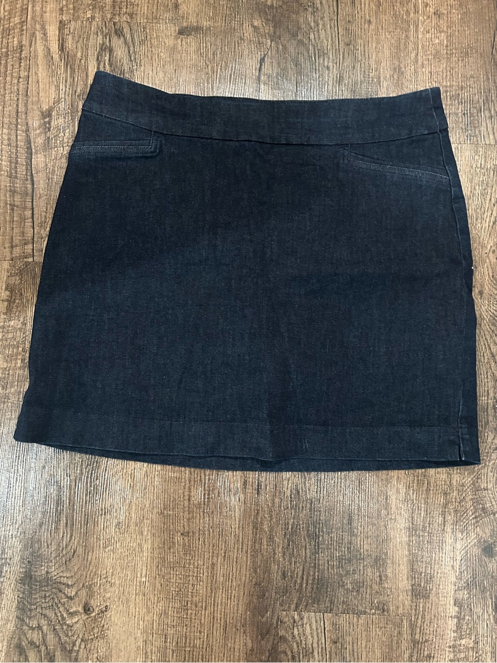 Croft & Barrow Dark Blue Denim ‘The Effortless Stretch Skort’